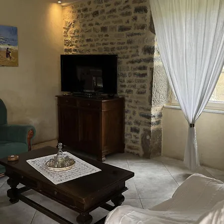 Holiday home Maison Lotoise Gramat